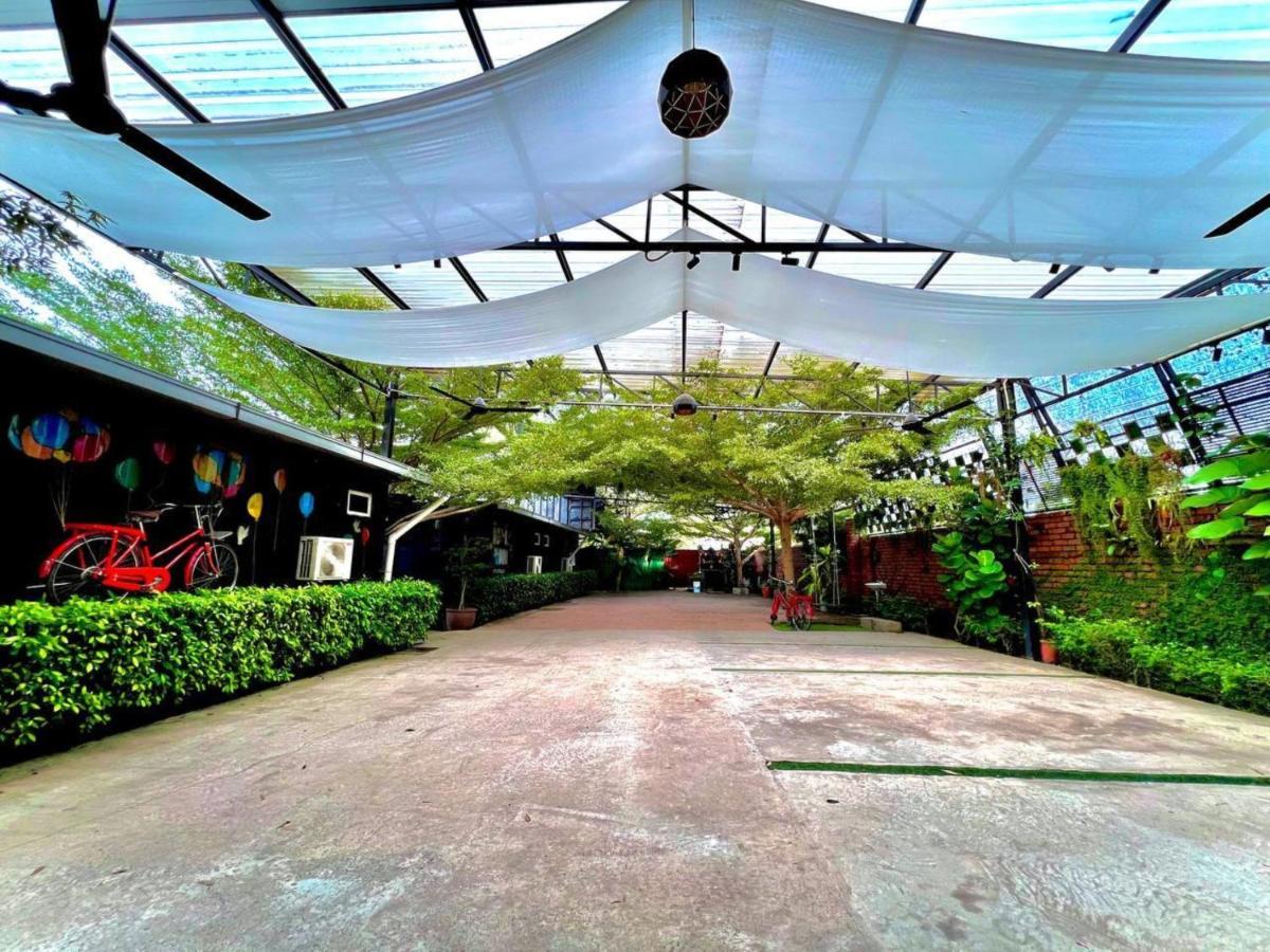 Petak Padin Cottage By The Pool, Kepala Batas  Dış mekan fotoğraf